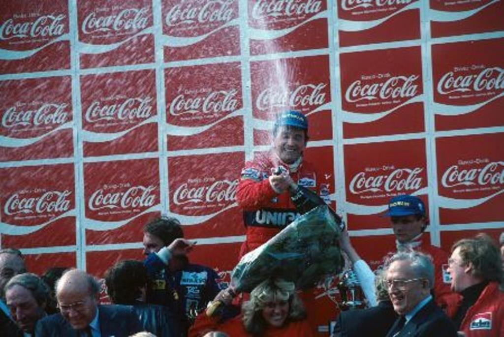 1982 бел подиум