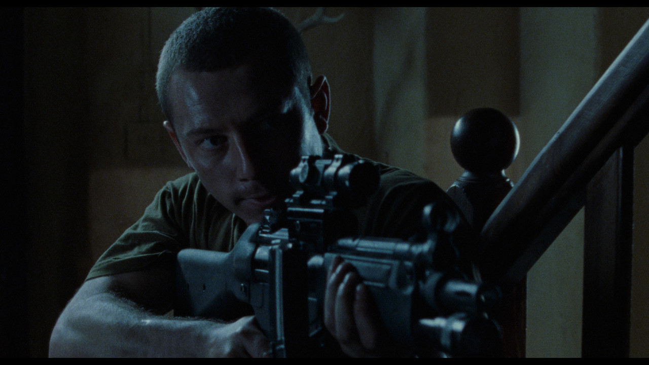 dog.soldiers.2002.4k-kc.mkv_snapshot_00.56.56.121