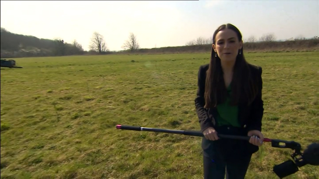 03.25 - 13.30.00 - BBC London News. The latest news, sport and weathe....ts_snapshot_14.00.009