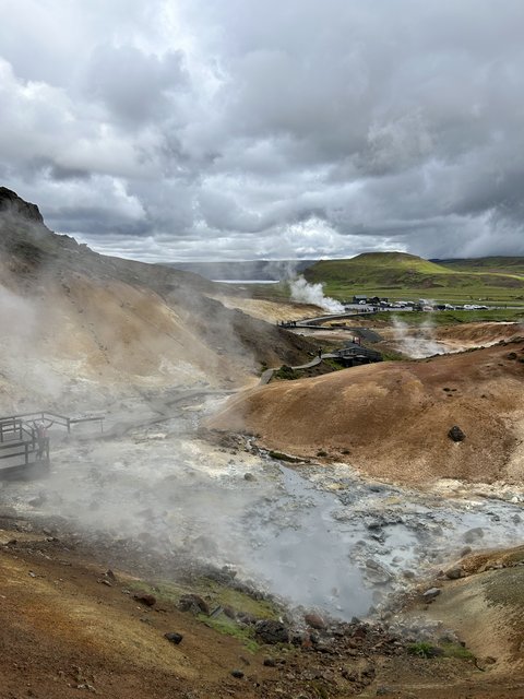 21 DIAS EN MI SEGUNDO VIAJE A LA TIERRA DEL HIELO Y FUEGO (en construccion) - Blogs de Islandia - 26/06/2025 Península de Reykjanes, pisamos la erupcion de 2023. (9)