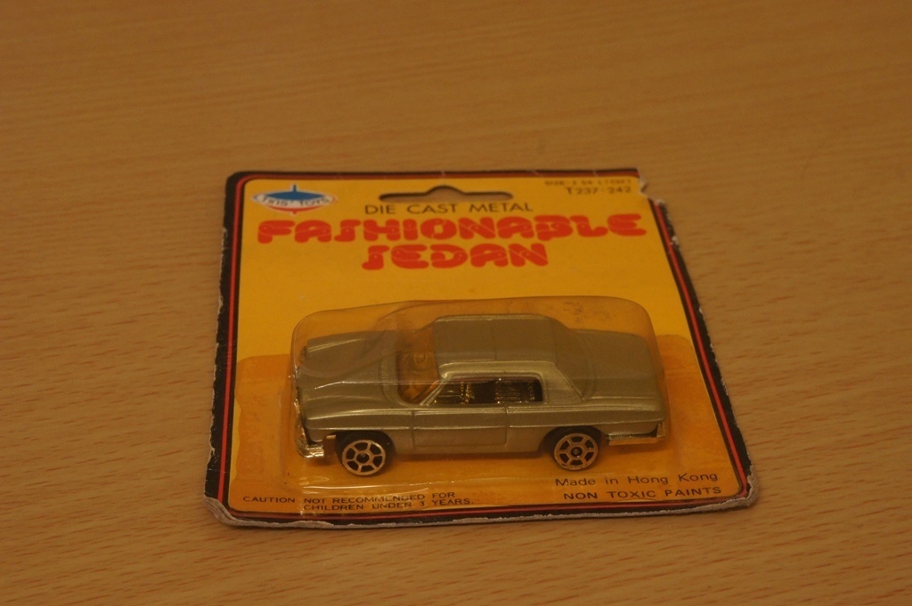 ICHIKO MERCEDES tin toys 1967 fer blanc JAPAN idem joustra