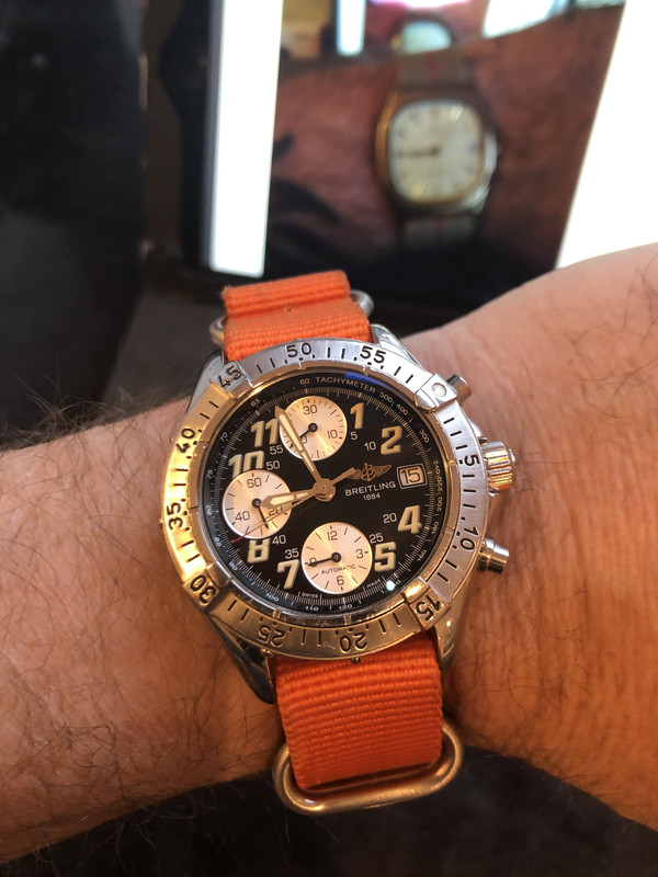 Watch orange 