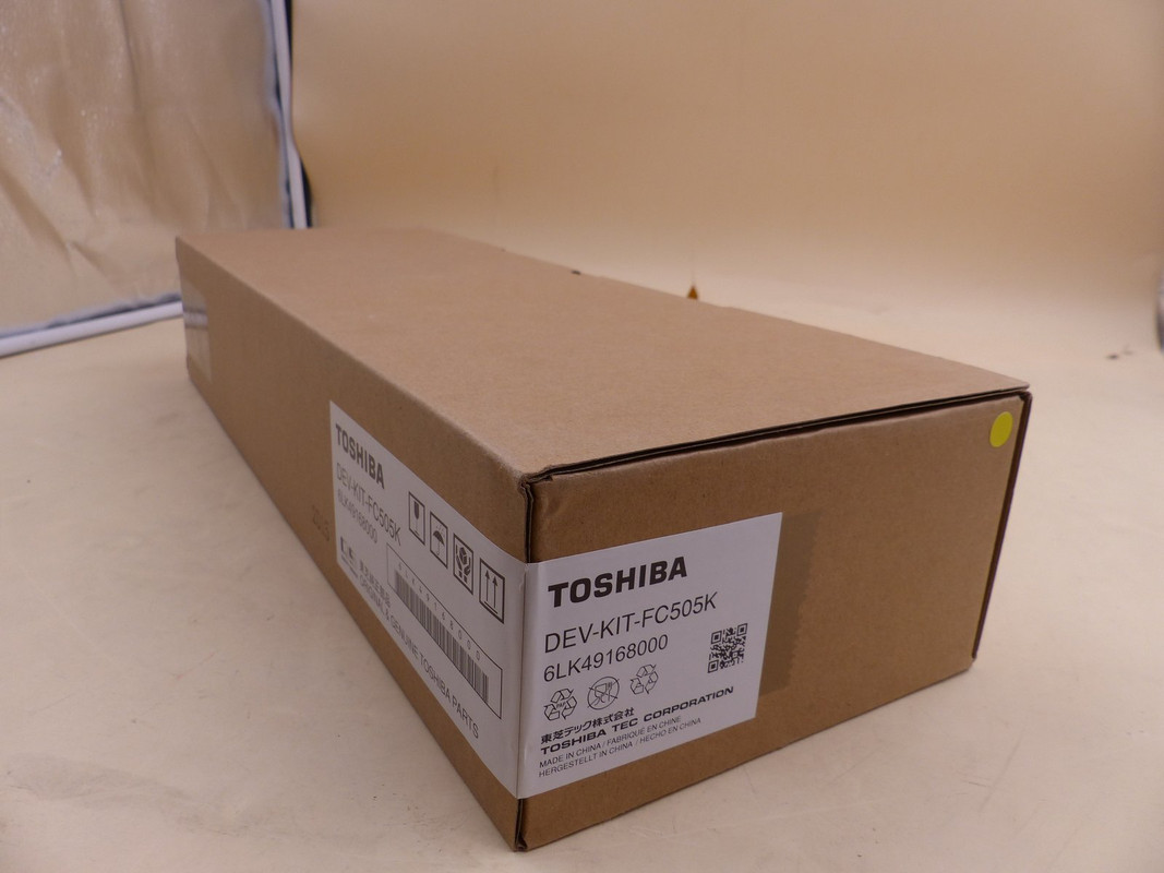 TOSHIBA GENUINE DEV-KIT-FC505K 6LK49168000 DEVELOPER DRUM MAINTENANCE KIT