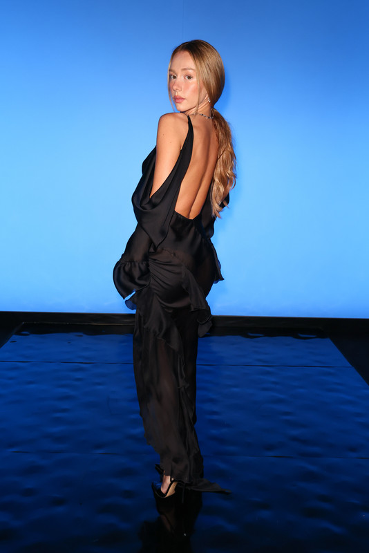 Ester Exposito Messika Photocall26PFW20