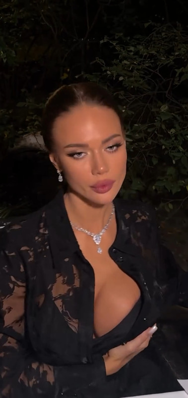 Screenshot_20250908-173527_Video Player