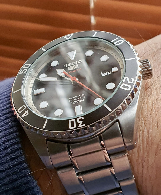 ECB41839-AE60-4C5A-BBCA-ECA3B96AAF16