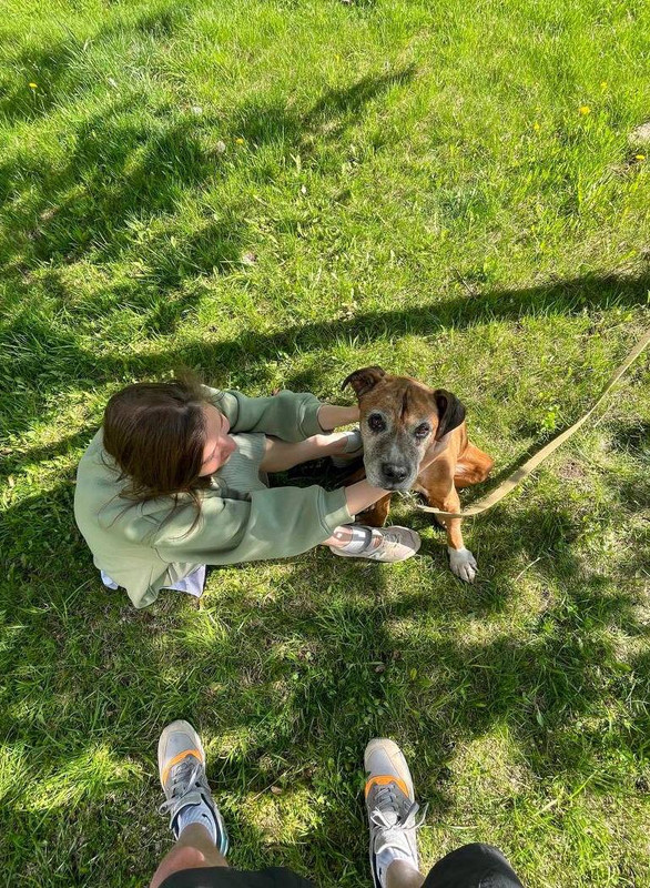 7537BBD2-FA8A-4D76-9FBE-9B07C9573EDF