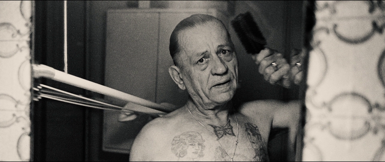 vlcsnap-2018-11-24-03h36m41s300