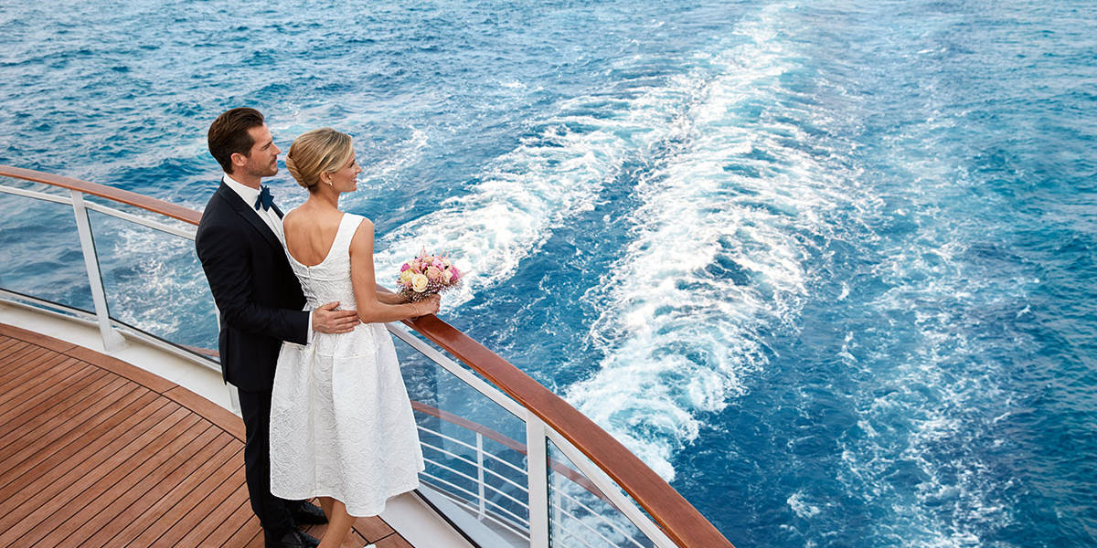 Info on Cruise Vacations plus a handful of Helpful Tips