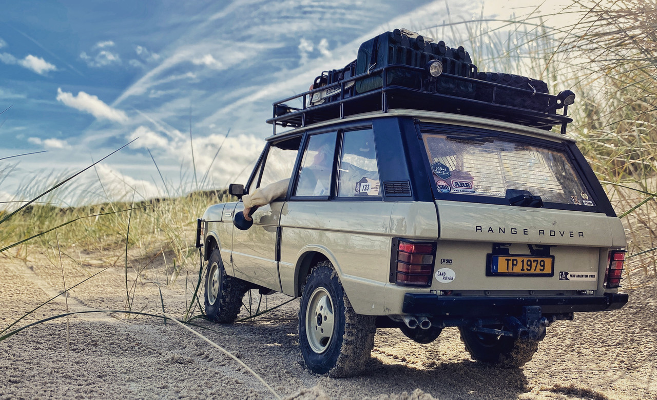 EE6F50EF-D78D-4A13-9AE2-08978FBC2F1D