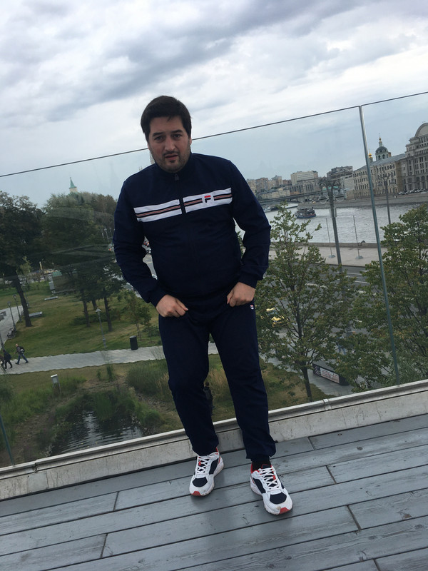 5D754229-35B6-45F3-85FF-9E4284AB406A