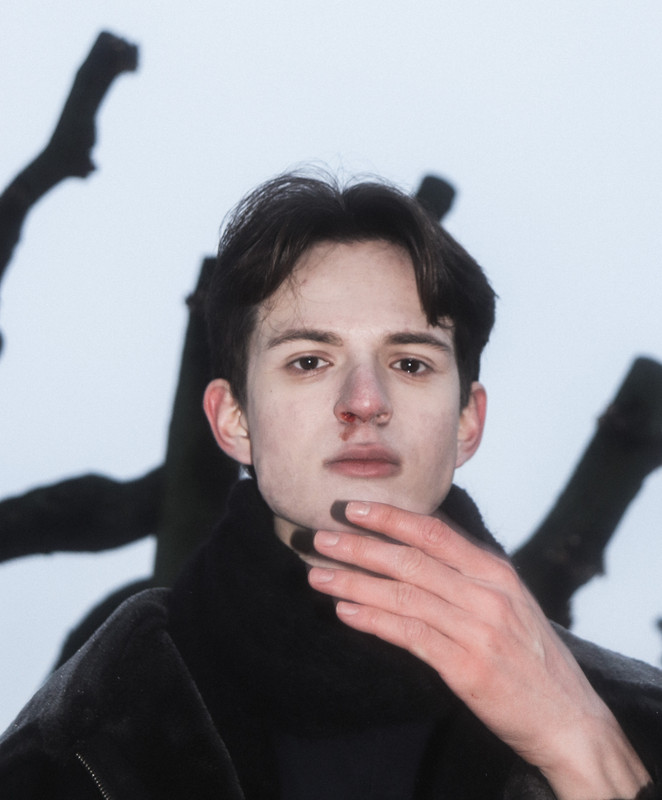 6714222F-2F9B-4760-90F9-ED73745FC6FD