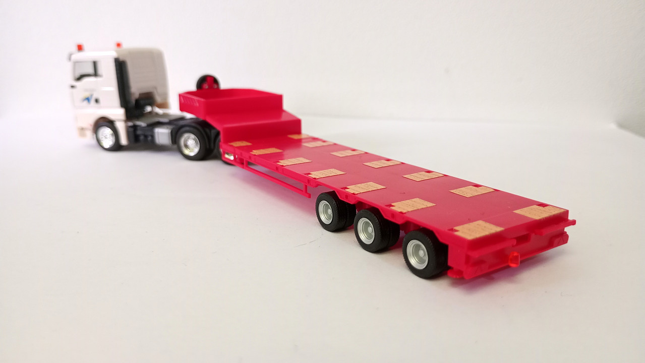 Mach (3699)