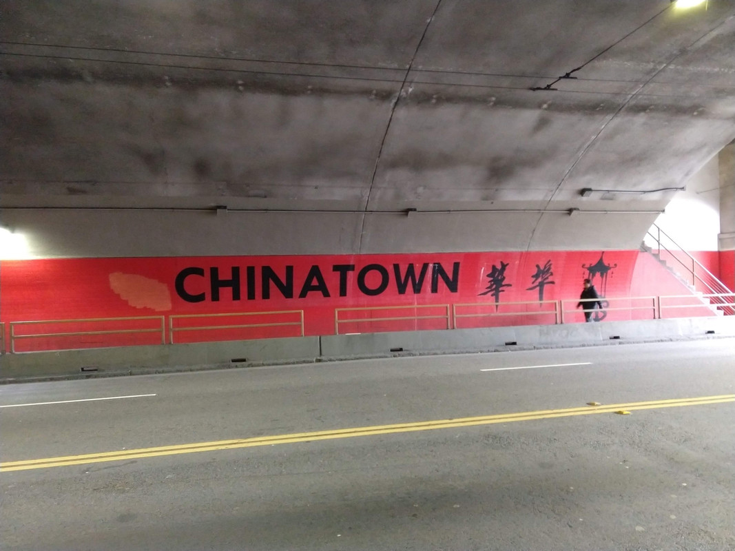 Entering Chinatown