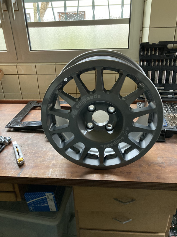 71E8C168-DB03-4EE1-9785-5A60F272DA61