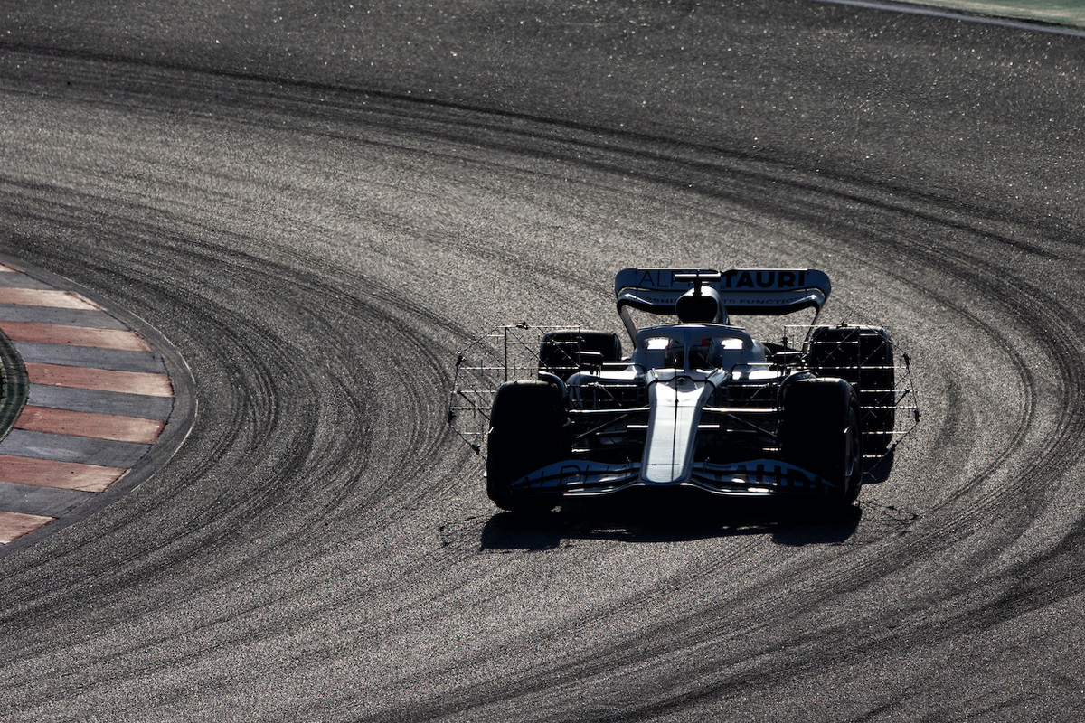 [Imagen: f1-test-barcellona-day-2-gallery-fotografica-198.jpg]