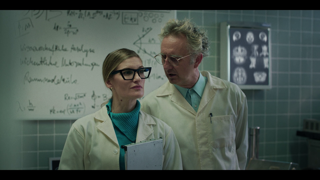 vlcsnap-2024-10-23-02h21m29s393