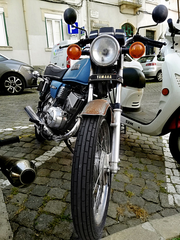 YAMAHA_RX100_LX2405-4