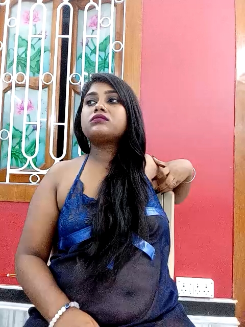 Momm69momm Webcam Show.mp4_snapshot_16.53.985