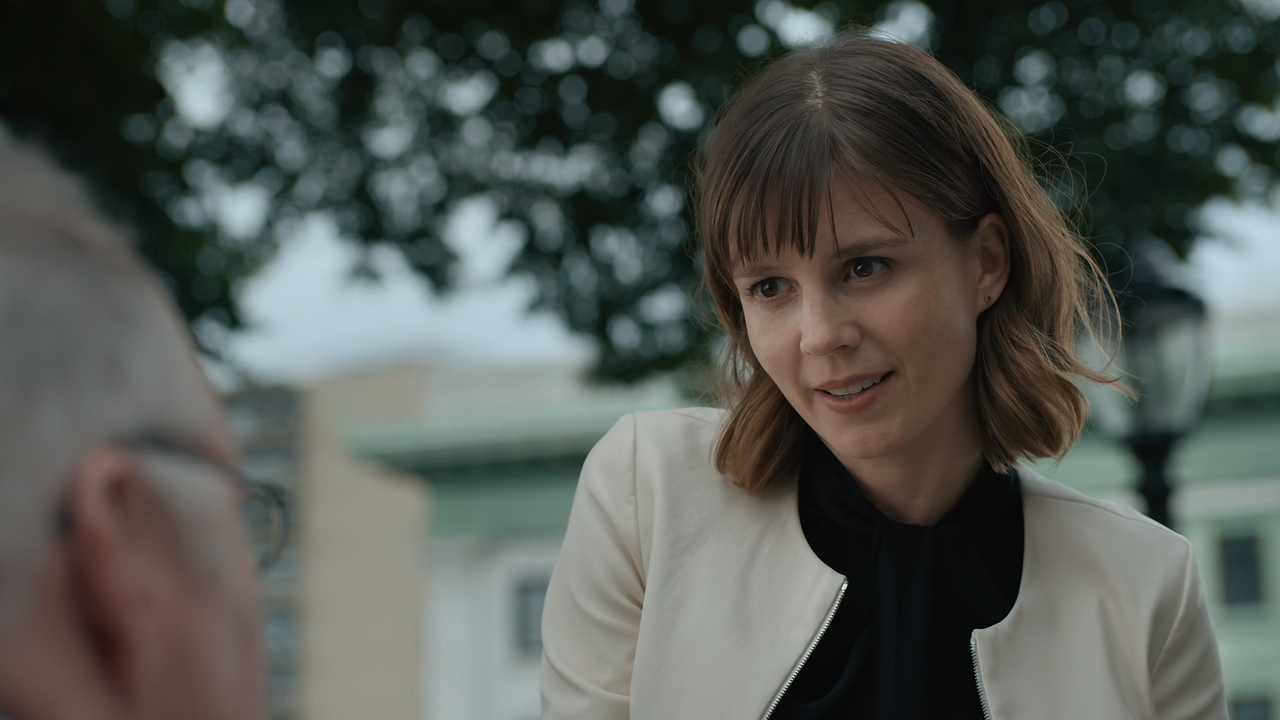 Evil.S01E02.177.Minutes.1080p.10bit.BluRay.AAC5.1.HEVC-Vyndros.mkv_snapshot_07.33_[2023.02.21_14.34.