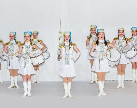 Барабанщиці