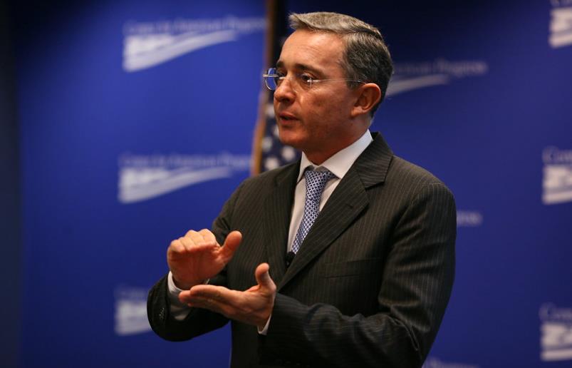 Narcotraficante Álvaro Uribe