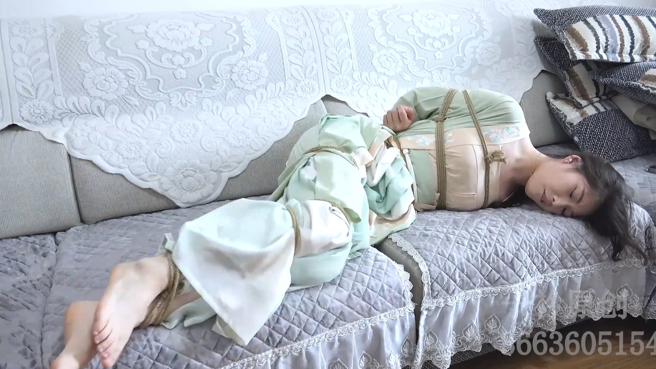 子衿原创 依依汉服.mp4_20240530_095129.700