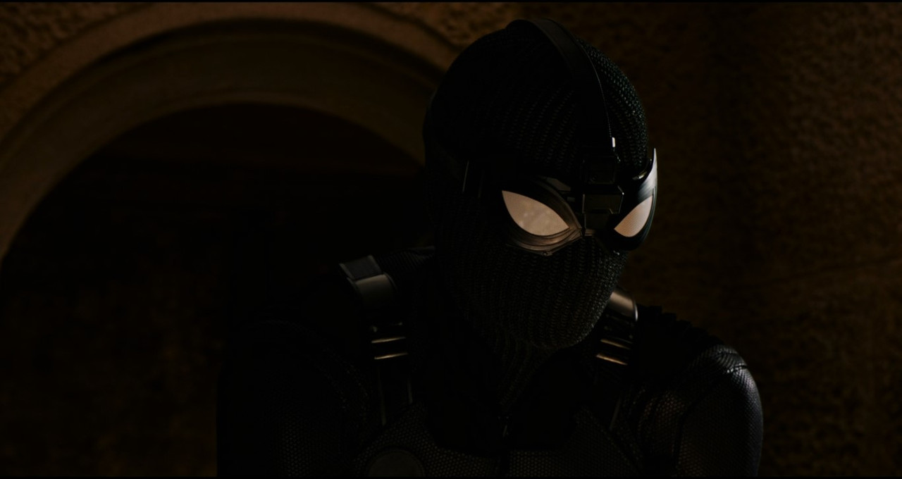 Spider-Man Far from Home (2019) (1080p WEB-DL x265 SAMPA)-snapshot_00.50.17.014