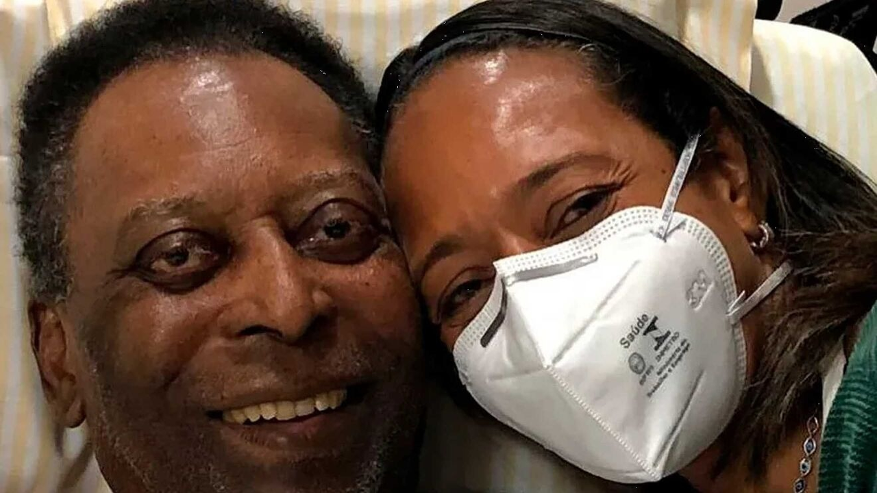 Comparten nueva foto de Pelé en el hospital, su hija hace tristes declaraciones