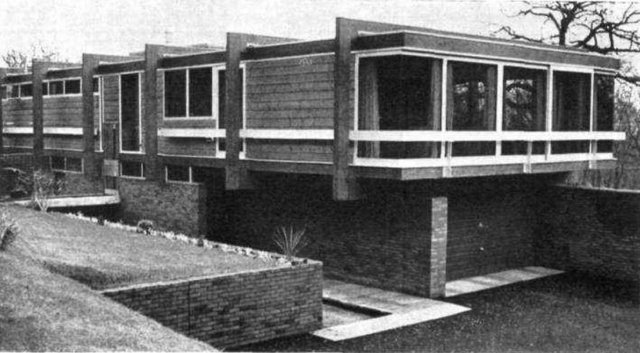 Denny-Hulme-Bungalow.jpg