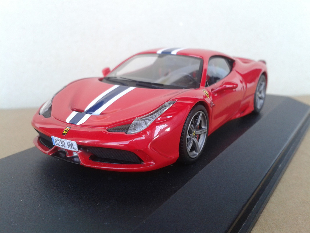 2013 Ferrari 458 Speciale (Hot Wheels Elite) (4)