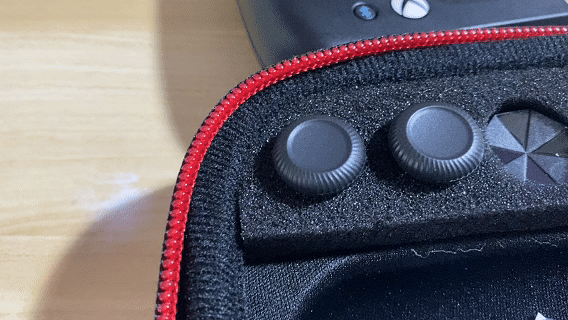 ABXY 按鍵磁吸設計