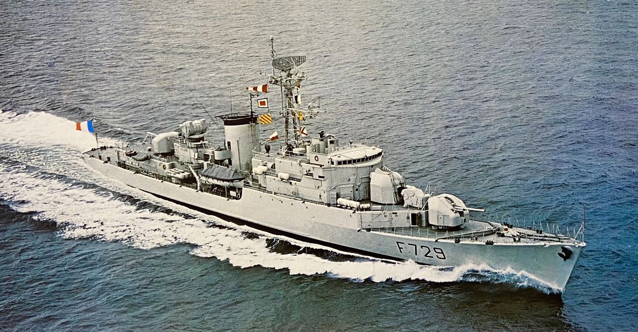 6196-A4-B5-3-D84-4-B73-9-E69-74-FE3-AB3-