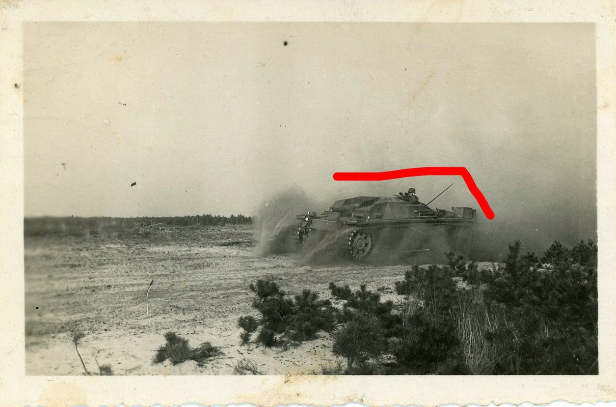 Russland Panzer StuG Sturmgeschütz Tank Sturmart