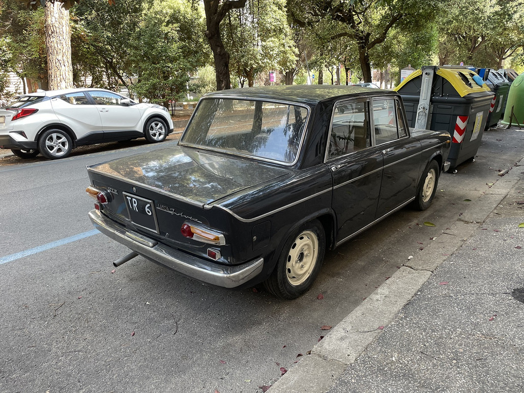 i.postimg.cc/1tcv4kxP/TR-6-lat.jpg
