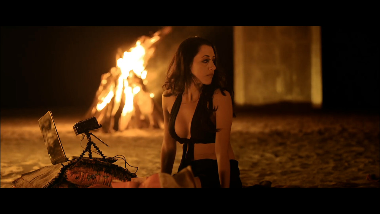 Unfreedom hot scenes_1080p.00_04_17_04.Still012