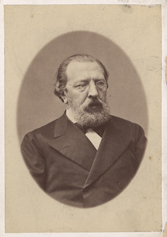 1880