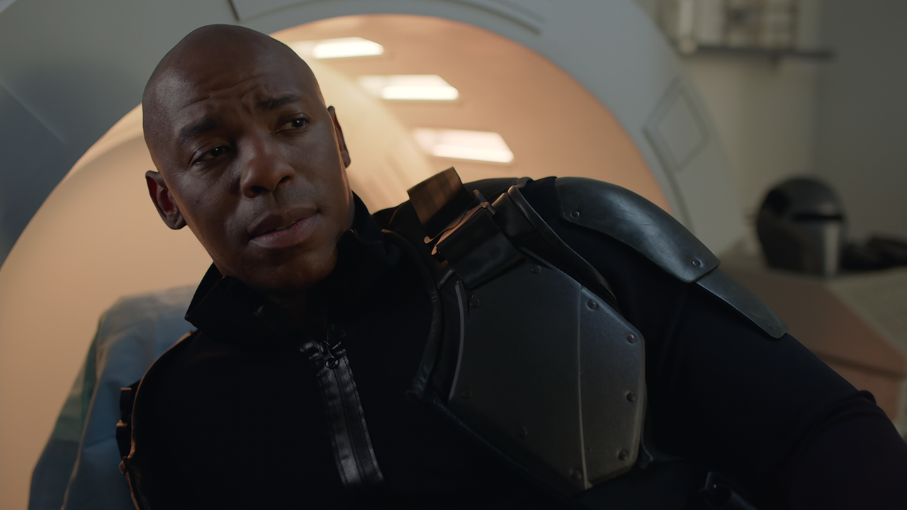 Supergirl.S05E03.Blurred.Lines.1080p.10bit.BluRay.AAC5.1.HEVC-Vyndros.mkv_snapshot_27.45_[2020.09.28