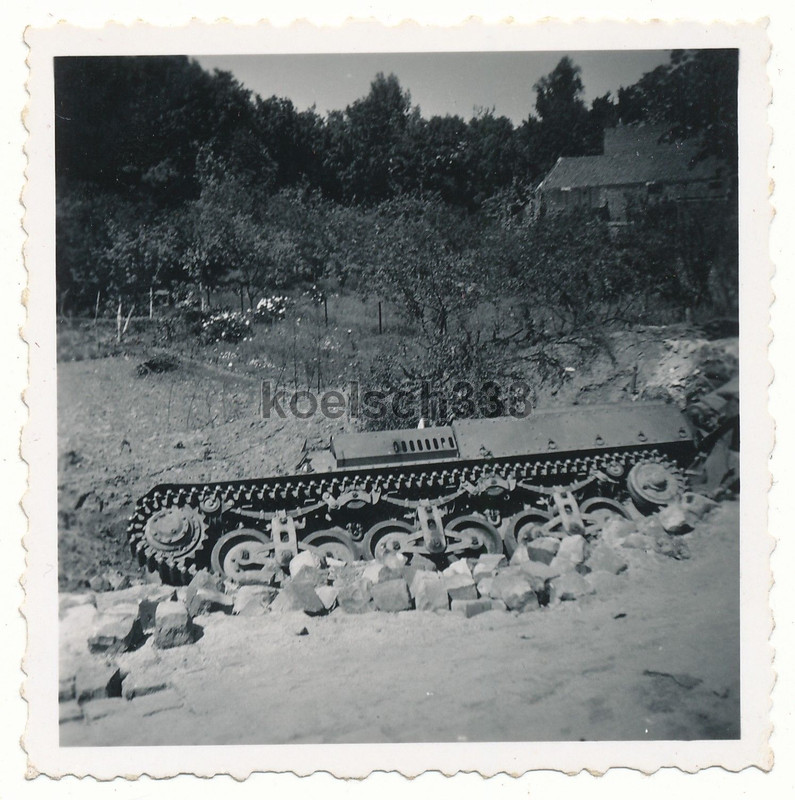 Foto französischer Lorraine Schlepper für Beute Panzer Feldhaubi