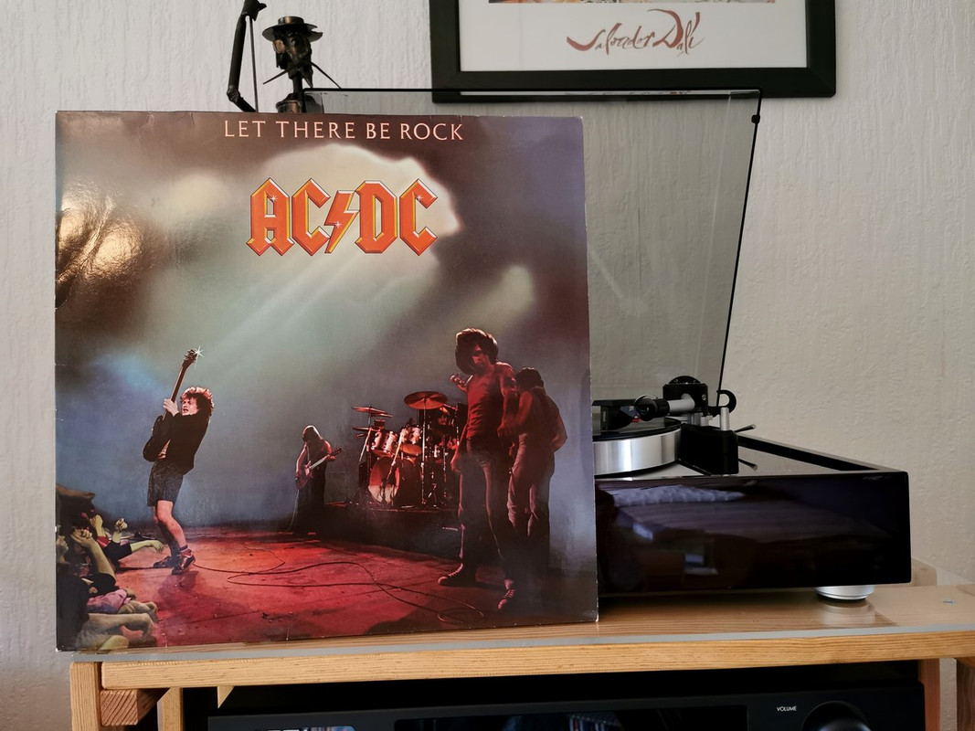 AC-DC Let there be rock (1977)