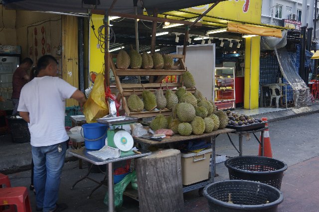 Día 18 - Kuala Lumpur: Batu Caves, Jalan Alor y vuelta a casa - Indonesia y Kuala Lumpur en 18 días: El viaje de mi vida (5)