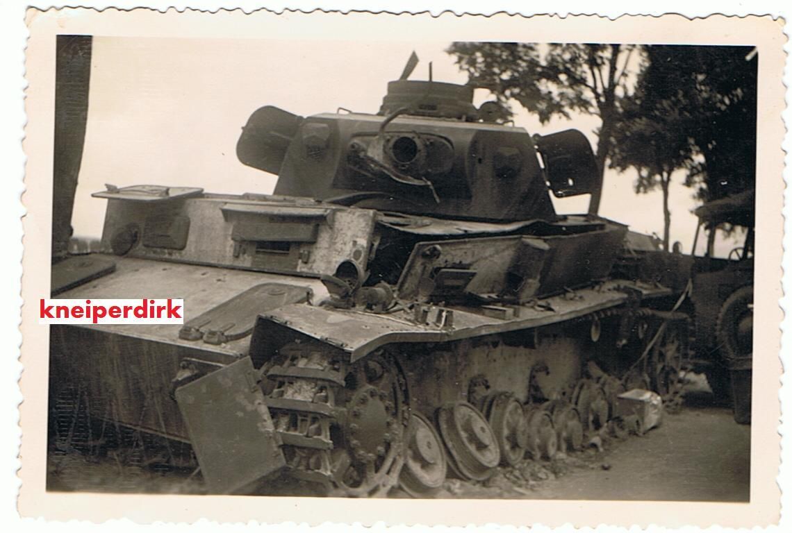 Volltreffer zerstörten Panzer 4