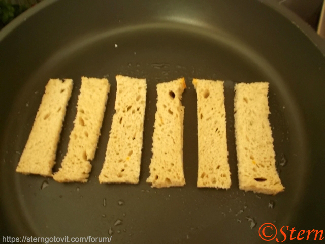 Яичница с хлебом «Траки»