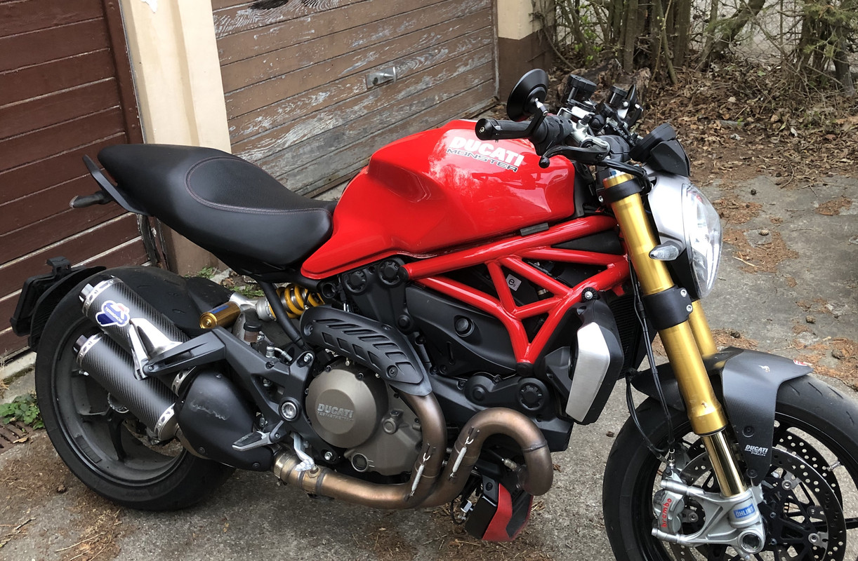 F02E7698-6A79-45FC-A341-A9A090A3164C