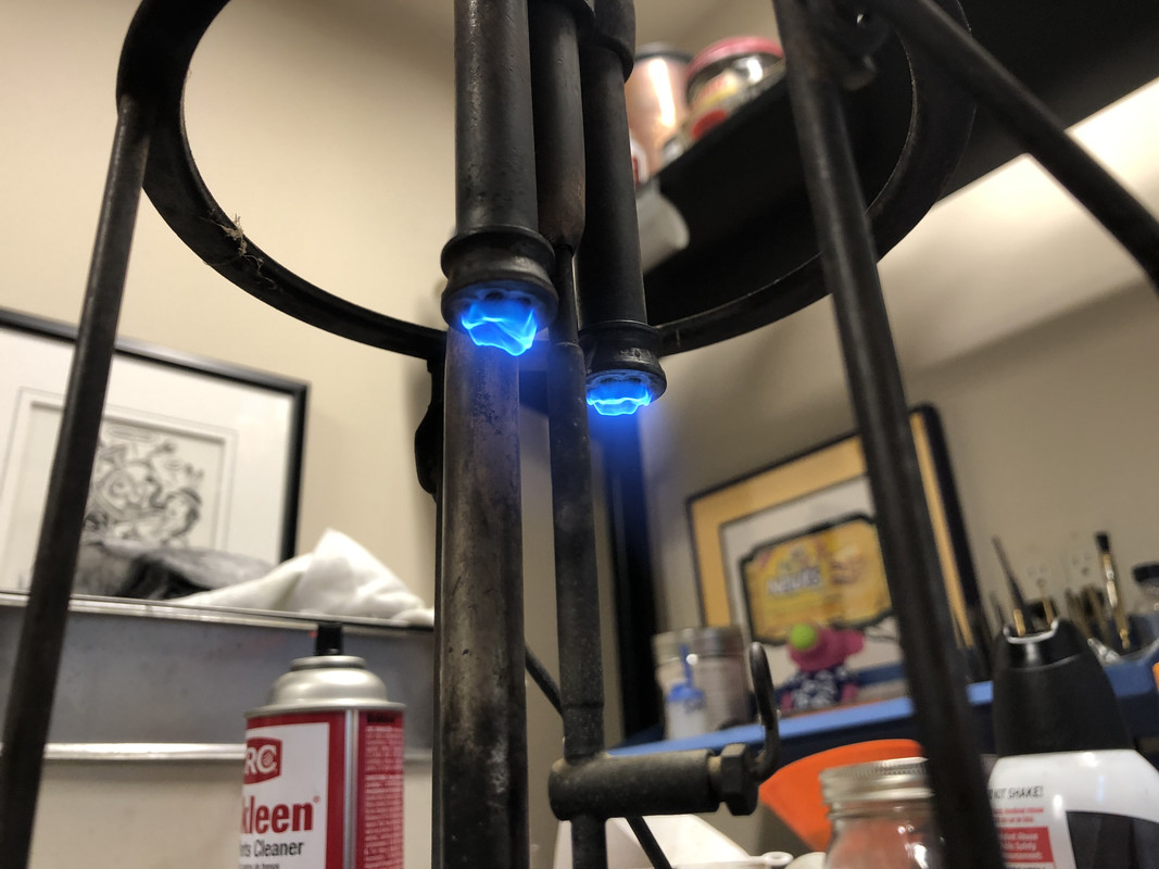 E7F0923F-082E-4496-A722-F3DF441CF4BF