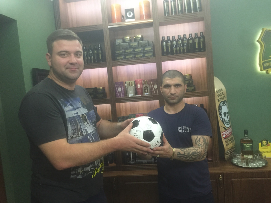 CC4C6259-16C9-44B3-90E6-50D2D683722B