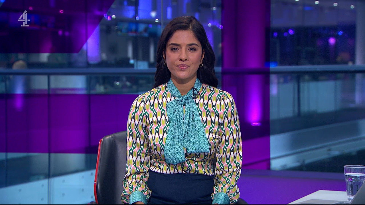 Channel 4 News Summary_20231215_12051210.ts_snapshot_07.17.465
