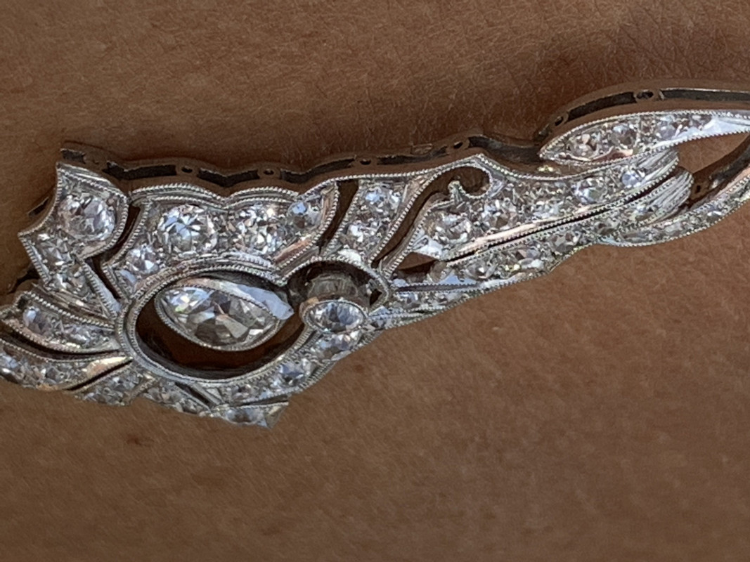 07A64CFF-F94A-4338-925C-DEB49548C213