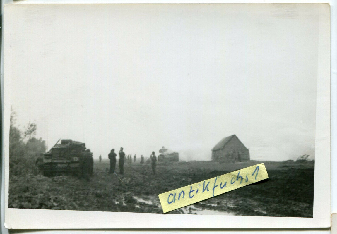 Panzer des Panzer Rgt.35 nach Gefecht in Rußland