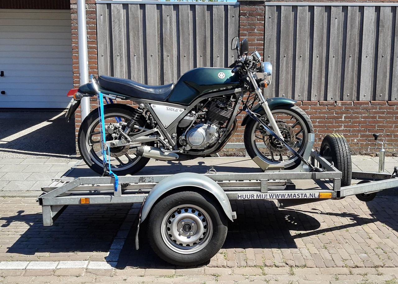 SRX aanhanger